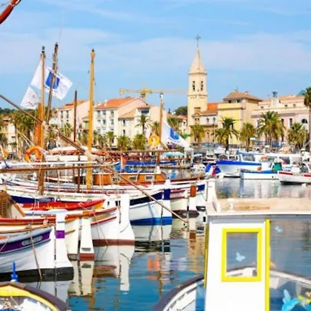 Appartement Au Coeur Du Village Sanary-sur-Mer Exterior foto